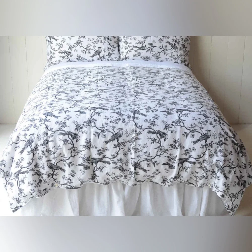 Bella Notte Linen Bird Toile Duvet Cover